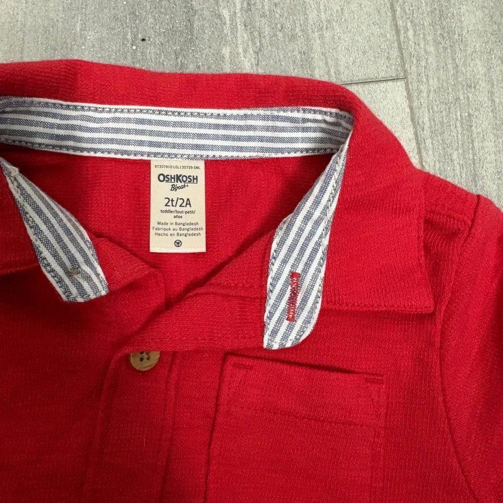 OshKosh B'gosh Toddler Boys‎ 2T Red Polo Shirt and Navy Shark Print Shorts Set